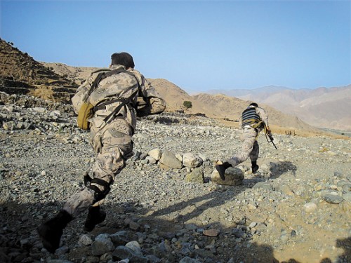 2009年6月，阿富汗政府軍在甘加爾谷地與塔利班作戰(zhàn)的情景。