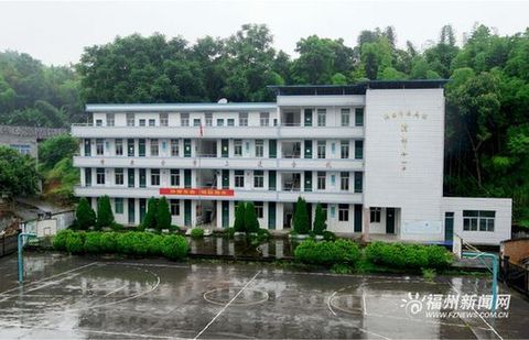 曾記否？那消失于海角的“潮水班”