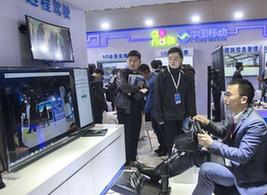 （圖文互動(dòng)）（3）全球400余家光電企業(yè)參展“中國(guó)光谷”光博會(huì)