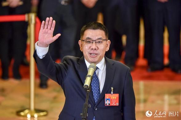 全國人大代表、廣西柳工集團(tuán)有限公司董事長曾光安。