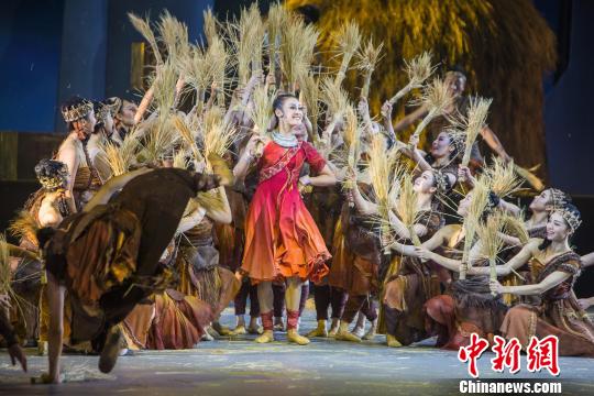 大型原創(chuàng)舞劇《花界人間》南寧首演演繹壯族浪漫生命之魂