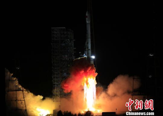 中國成功發(fā)射第14、15顆北斗導(dǎo)航衛(wèi)星