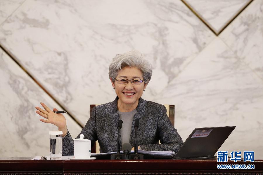 （兩會(huì)·XHDW）（4）十二屆全國人大三次會(huì)議舉行新聞發(fā)布會(huì)