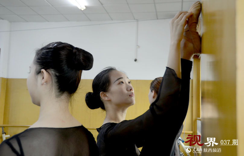 舞伴磨合、思維碰撞，創(chuàng)作就像十月懷胎，過程艱苦，但卻欣慰。